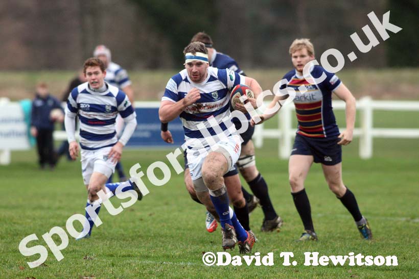 No catching Tynedale's Matty Shieds as he runs half the length of the field to scoring a try against Old Albanians. Photo: David T. Hewitson/Sports for All Pics